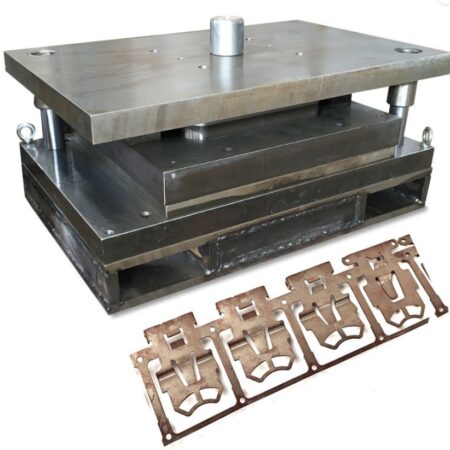 SHEET METAL SHEARING DIE