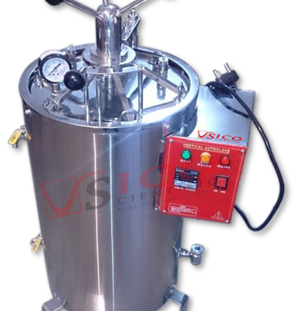 VERTICAL AUTOCLAVE WITH RADIAL LOCKING